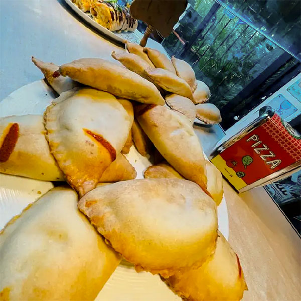EMPANADAS | El Pizzaron Pizzería EMPANADAS | El Pizzaron Pizzería